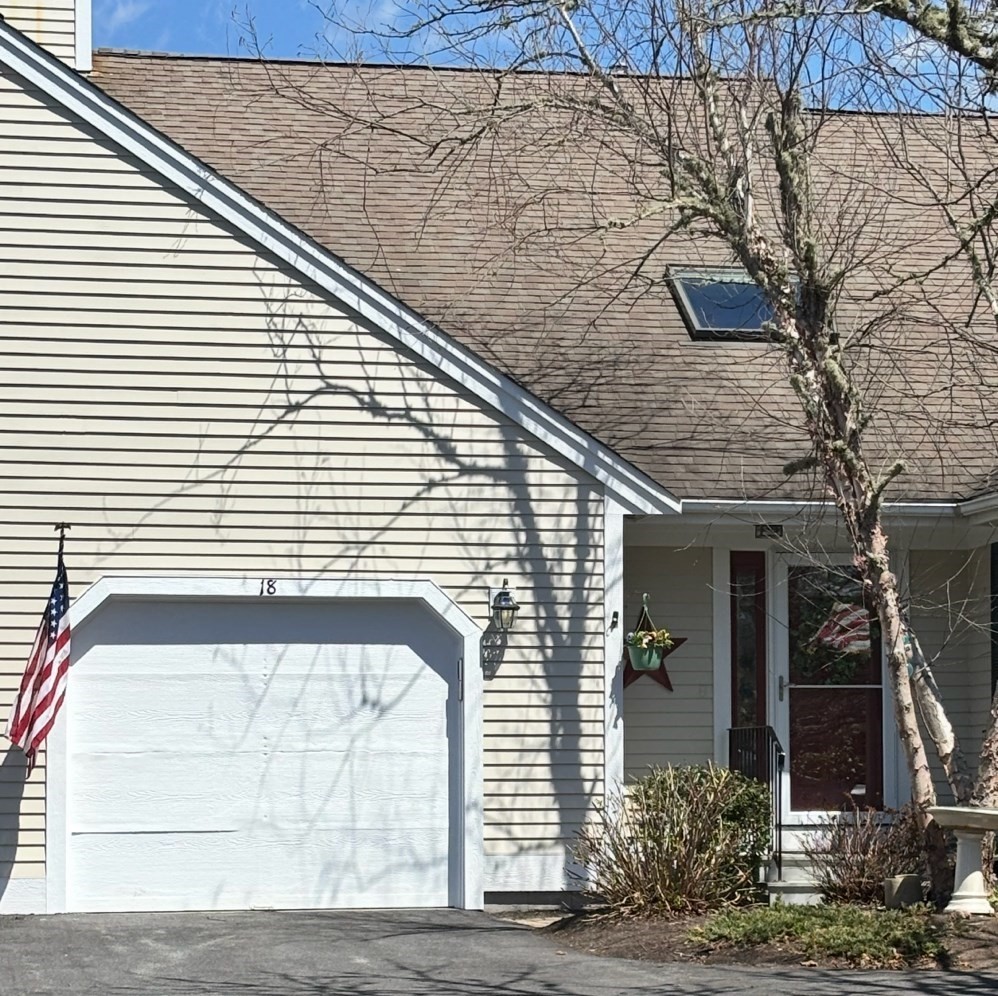 18 Bonwood Dr. # 402 Property Photo 2