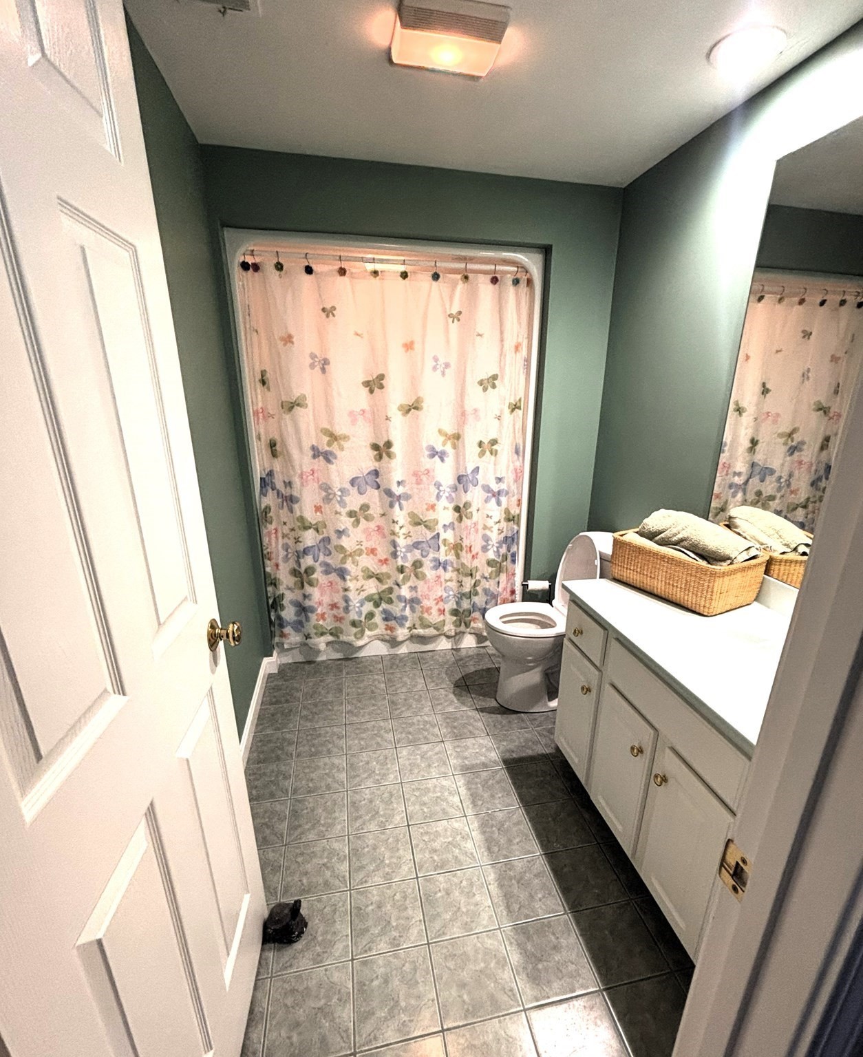 18 Bonwood Dr. # 402 Property Photo 26
