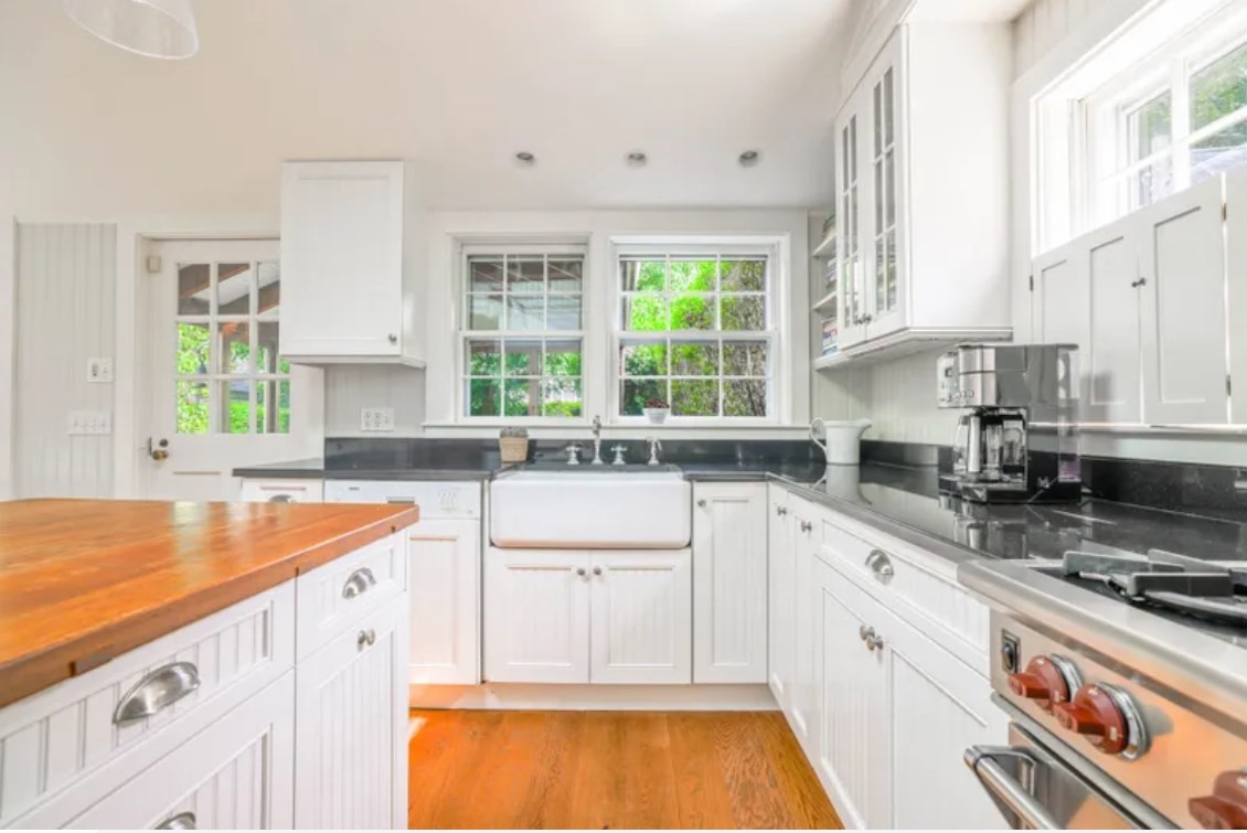 4 York Property Photo 3