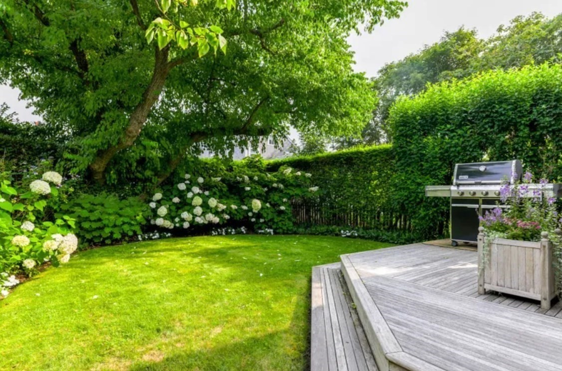 4 York Property Photo 22