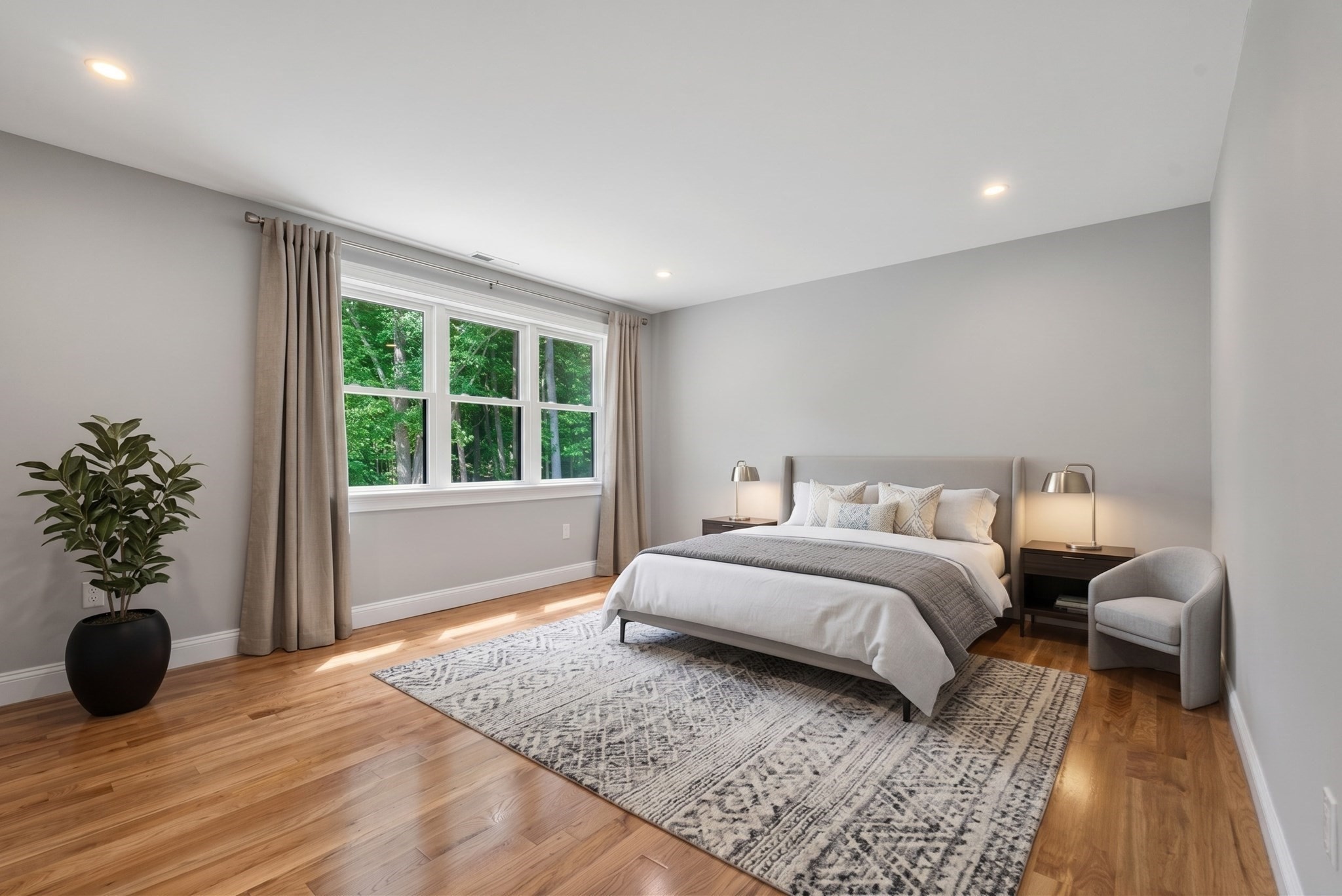 27 Rollins # A Property Photo 5