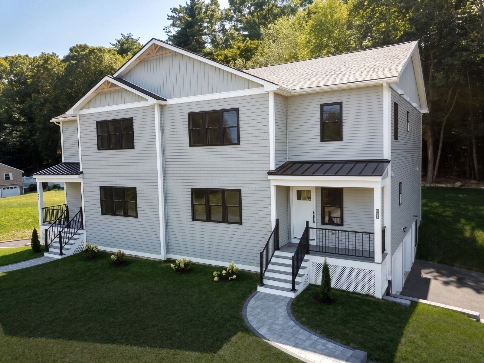 27 Rollins # B Property Photo 1