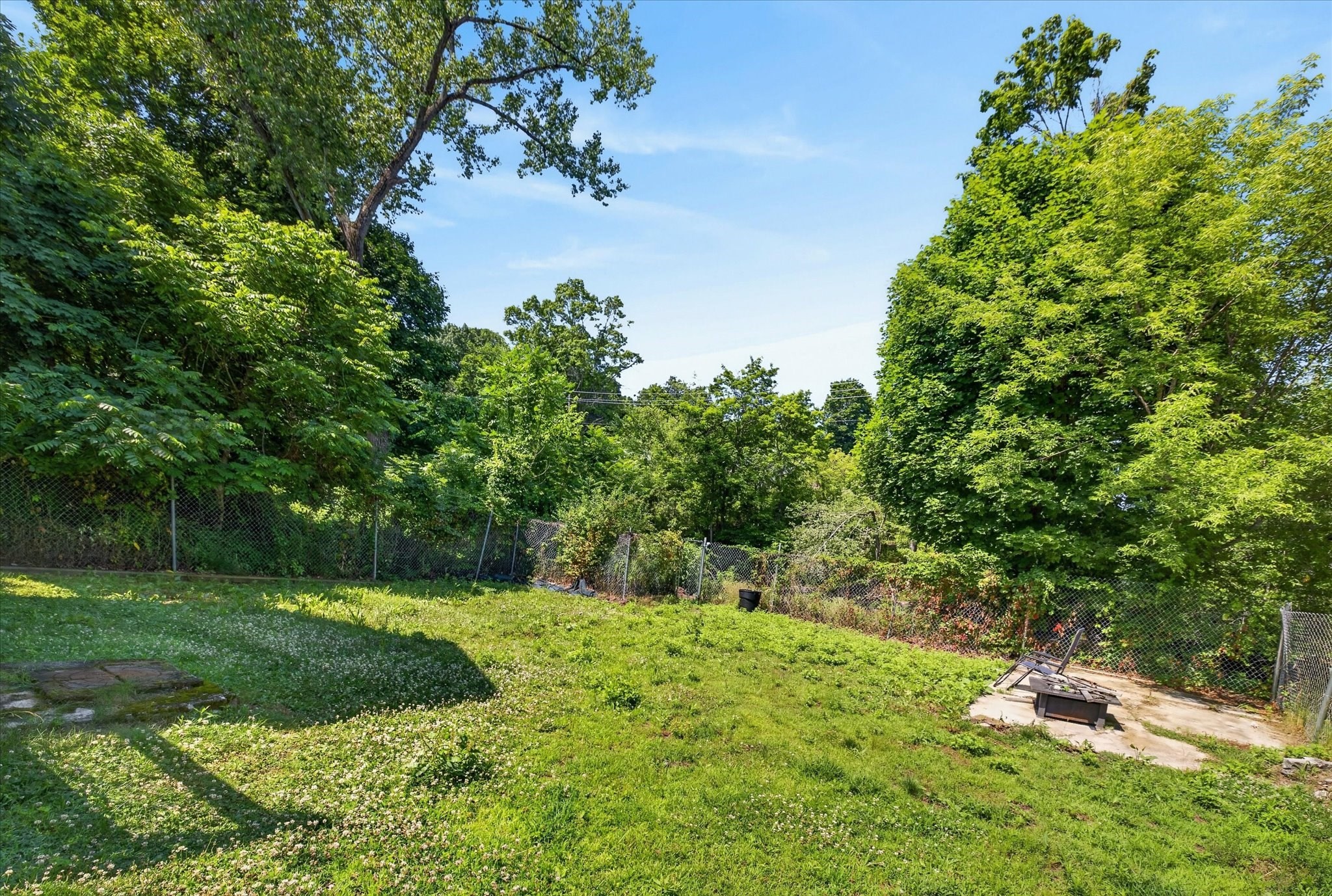 12 River Ct Property Photo 5