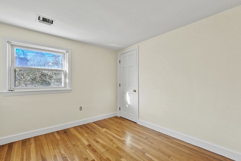 72 Cambridge Road # 2 Property Photo 19