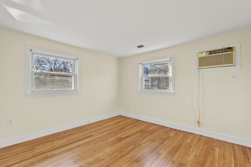 72 Cambridge Road # 2 Property Photo 22