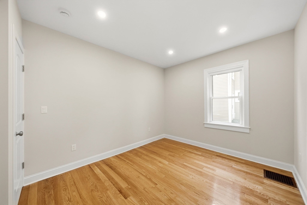 11 Mount Pleasant St # 11 Property Photo 14