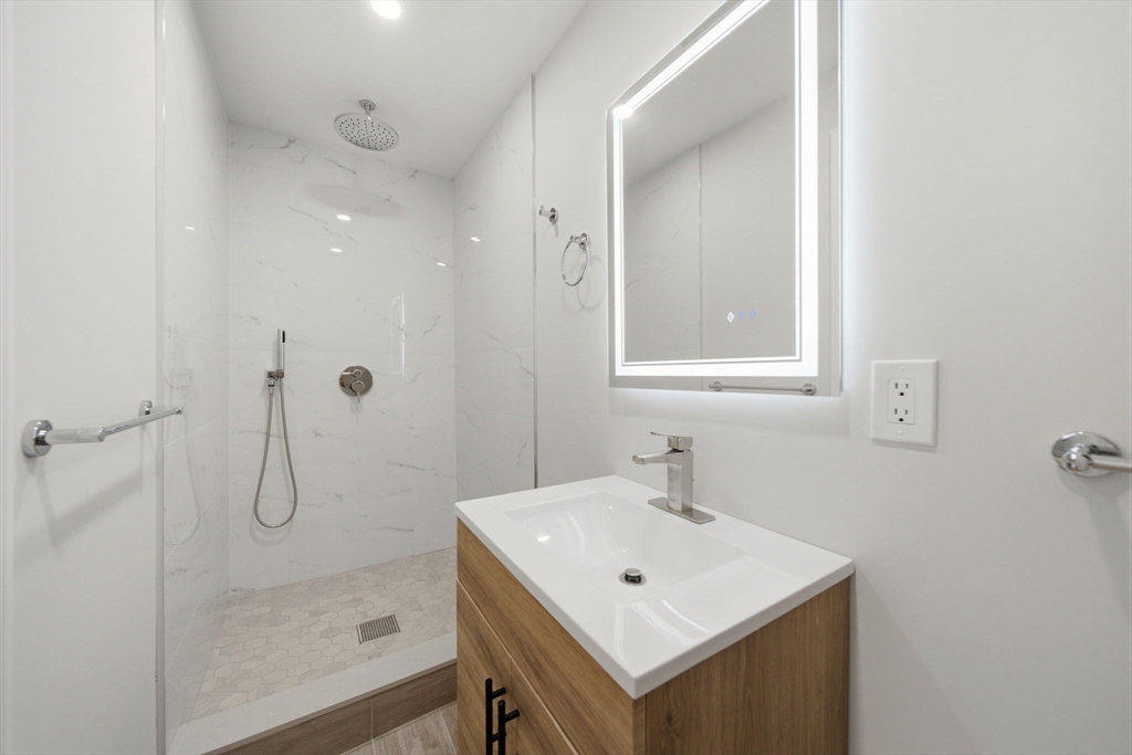 11 Mount Pleasant St # 11 Property Photo 17