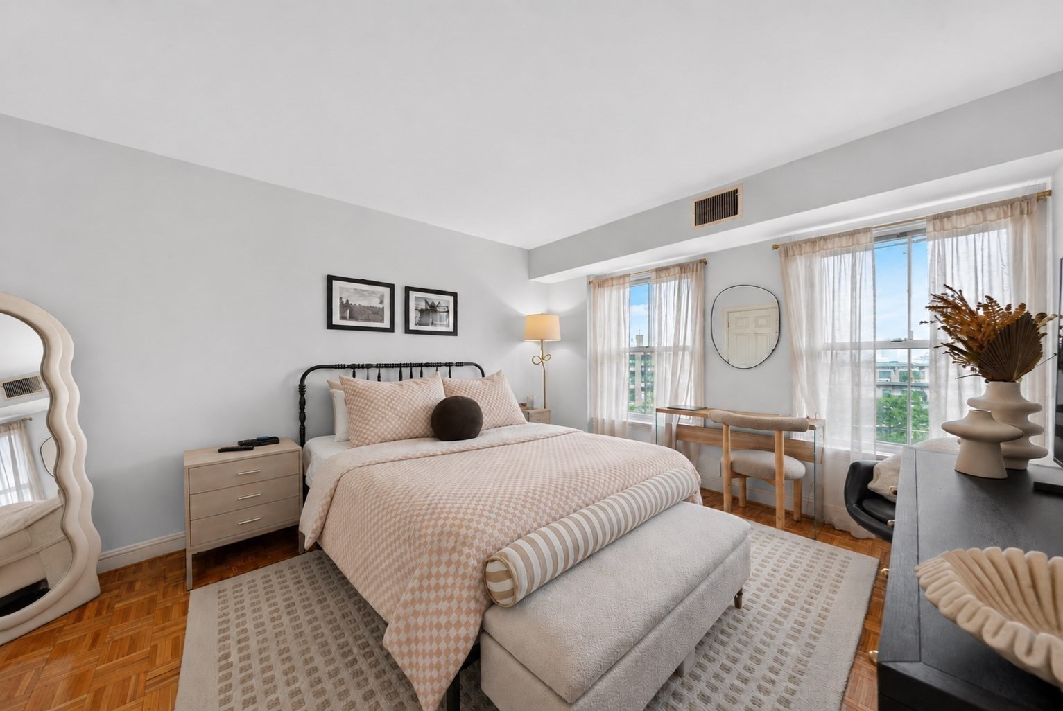 416 Commonwealth Avenue # 615 Property Photo 4
