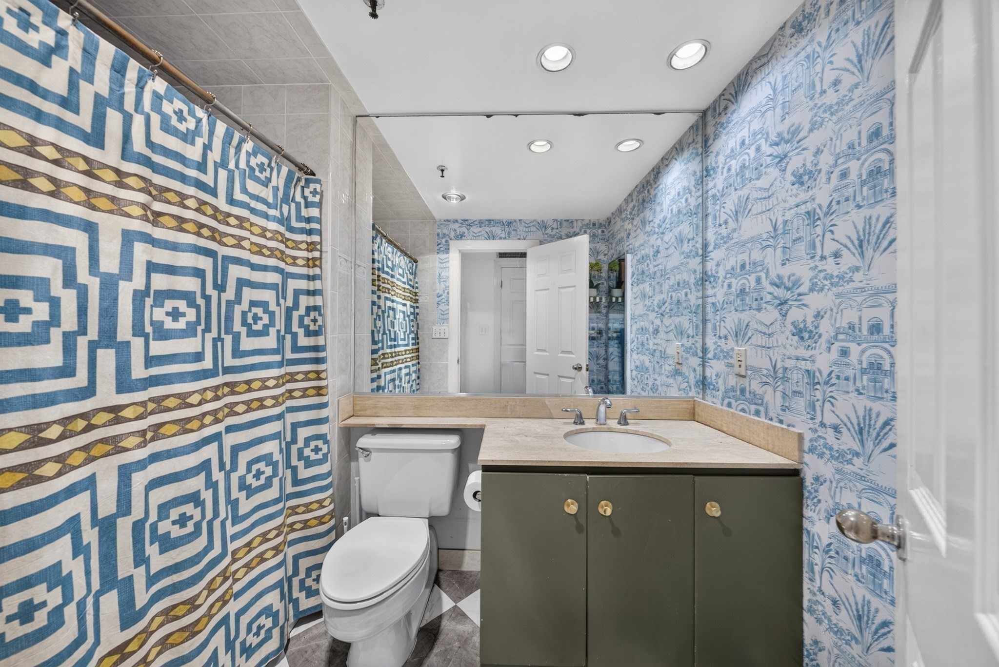 416 Commonwealth Avenue # 615 Property Photo 7