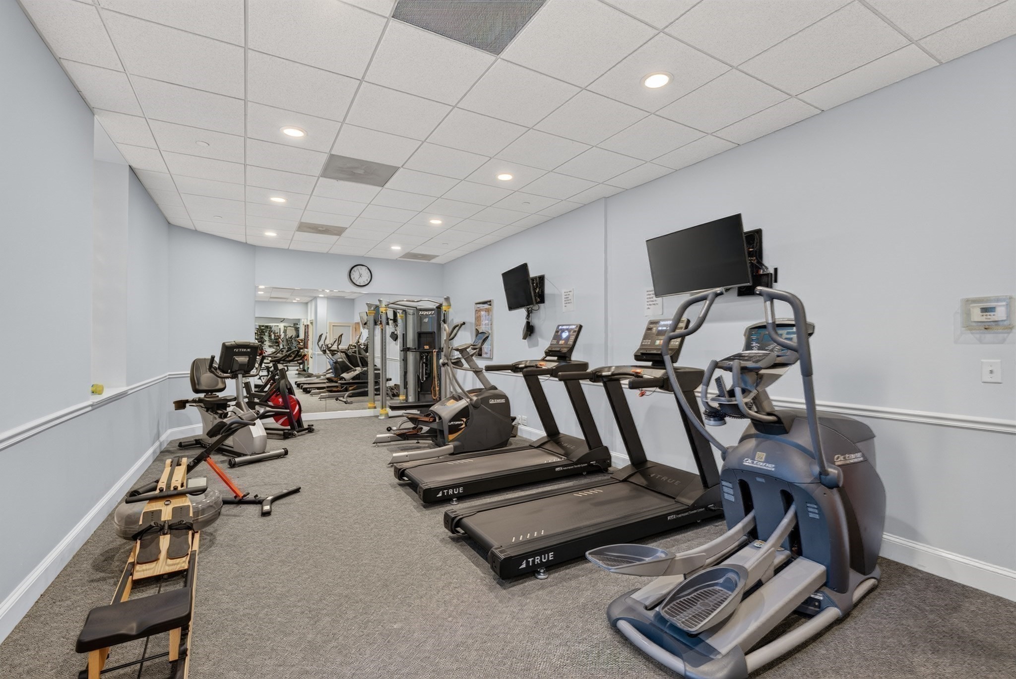 416 Commonwealth Avenue # 615 Property Photo 12