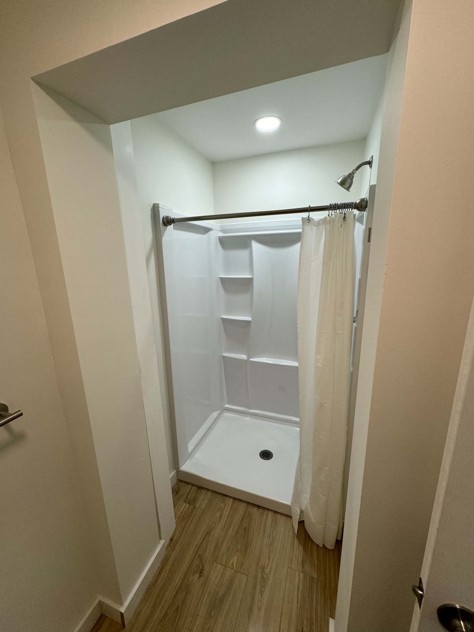 25 Spring St Property Photo 5