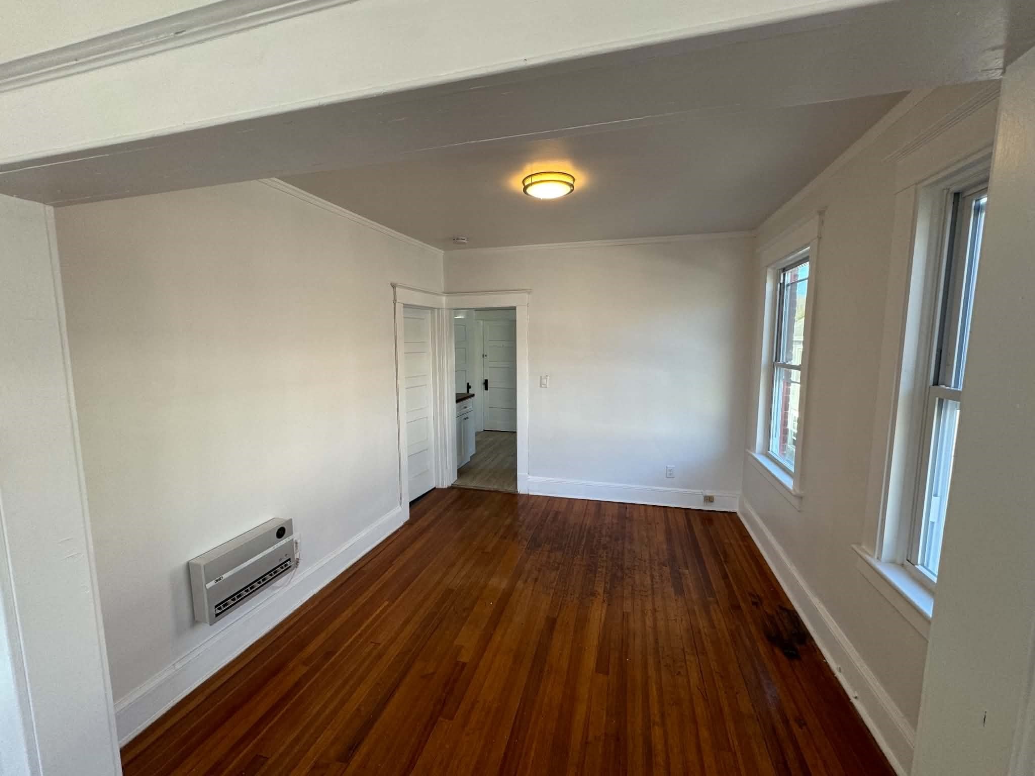 25 Spring St Property Photo 26