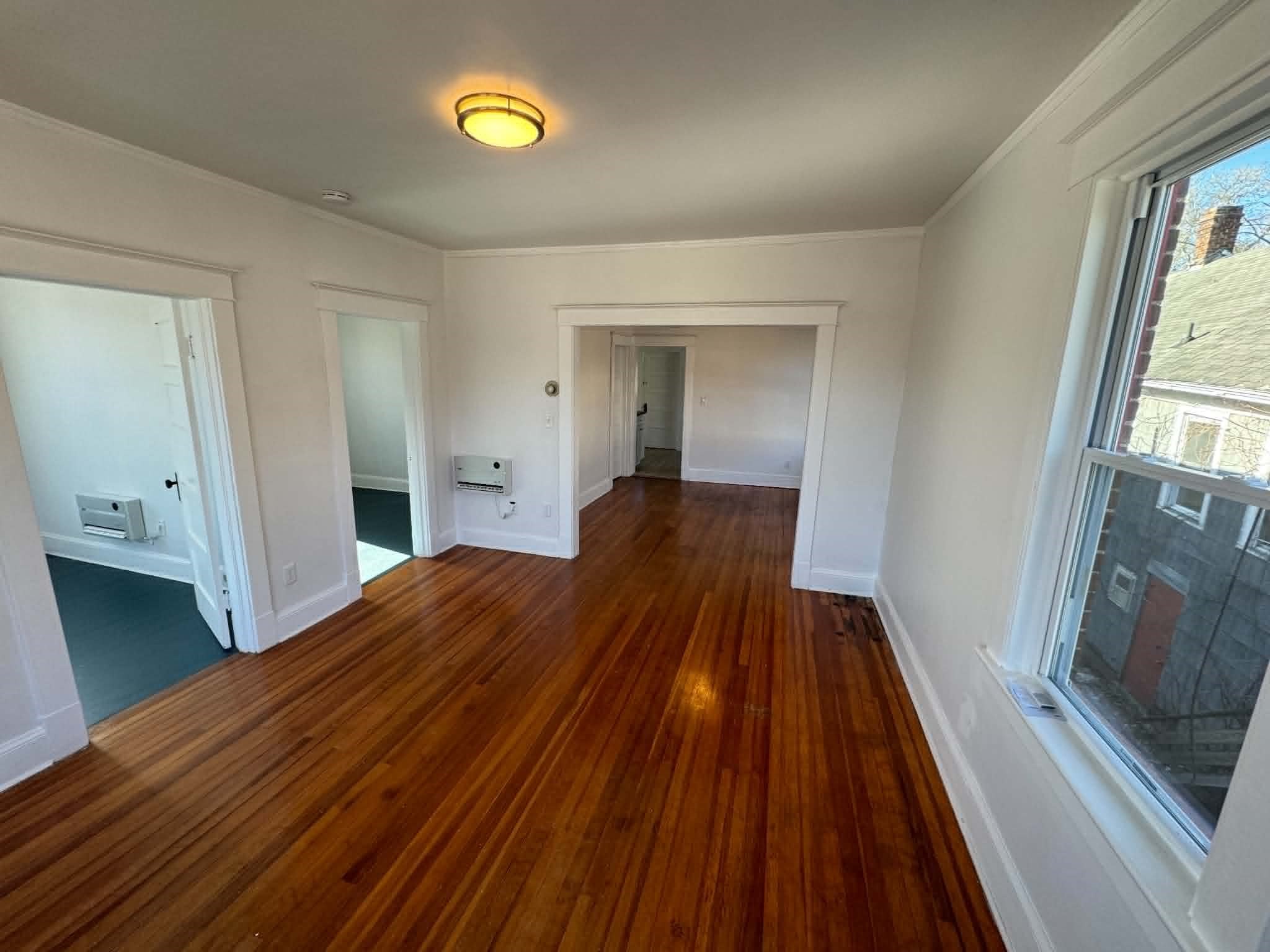25 Spring St Property Photo 31