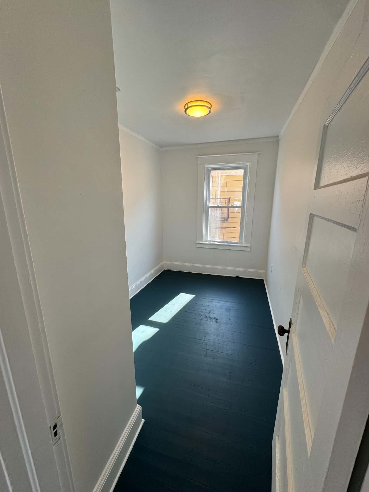 25 Spring St Property Photo 37