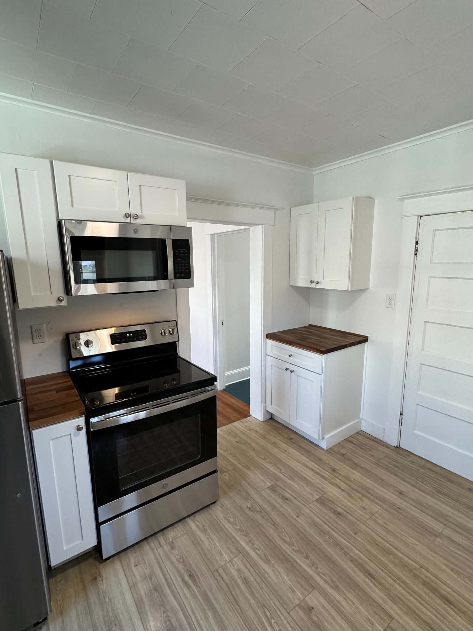 25 Spring St Property Photo 38