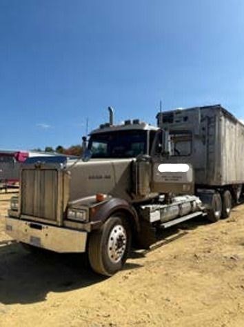 0 Trash & Demo Hauler Property Photo 7