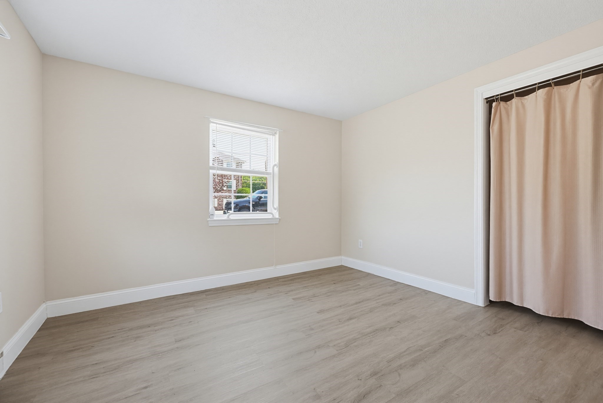 15 Frank St # 1 Property Photo 19