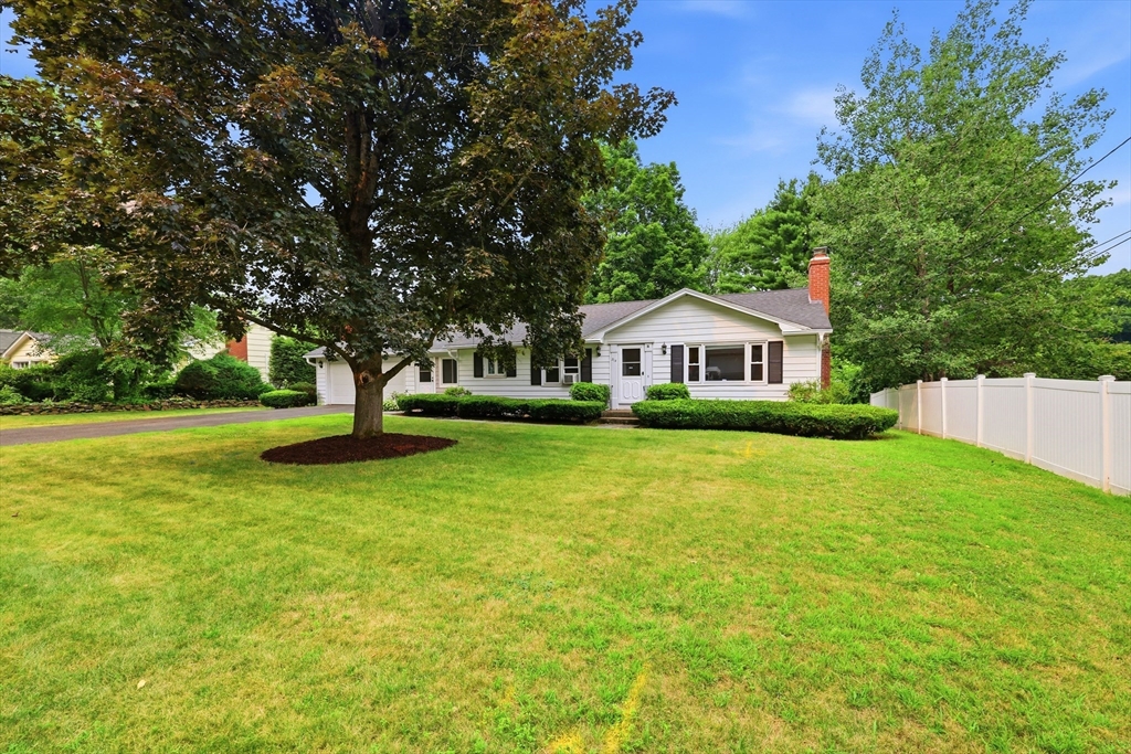 214 Forest Hills Rd Property Photo 1