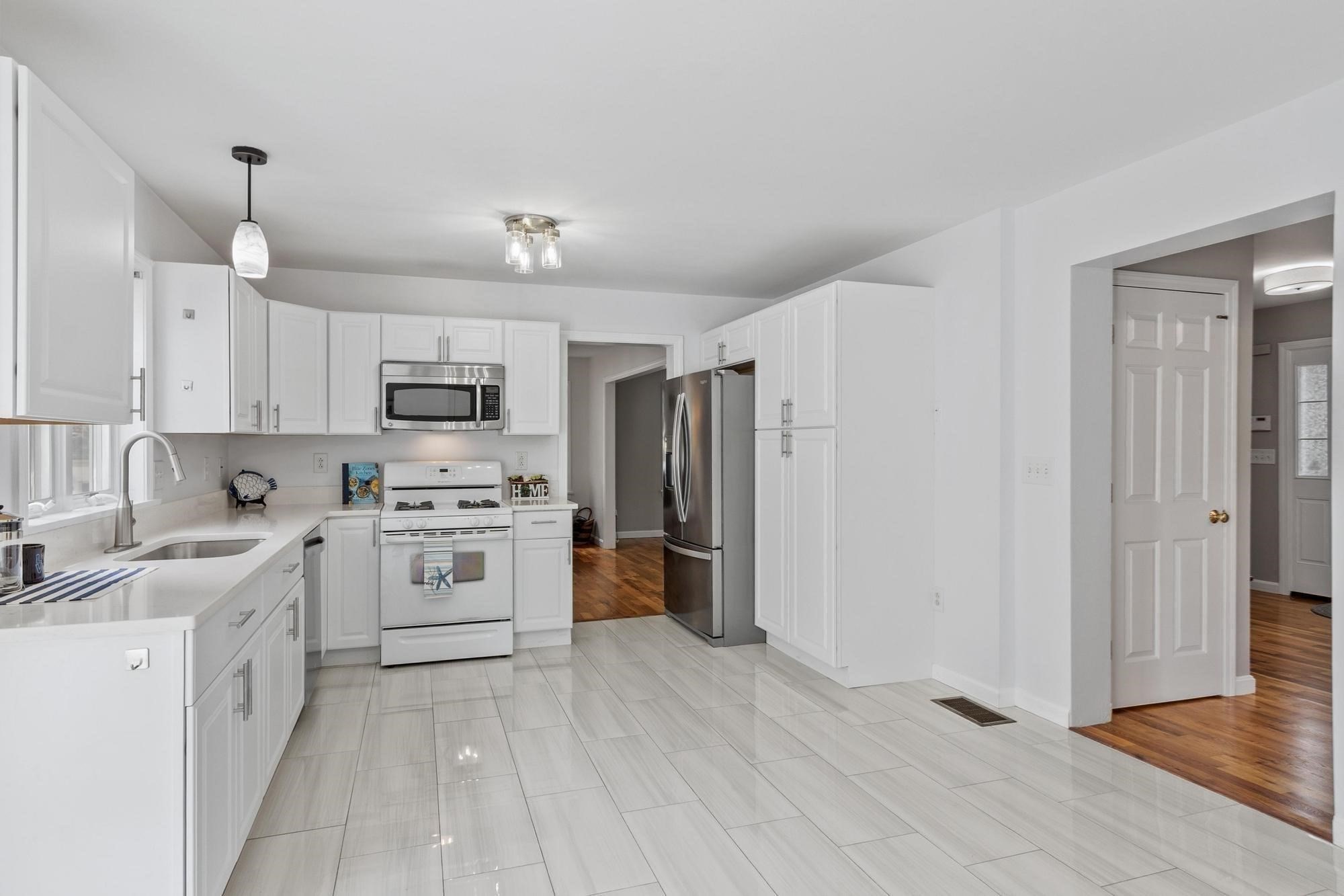 18 Rosegate Rd Property Photo 3