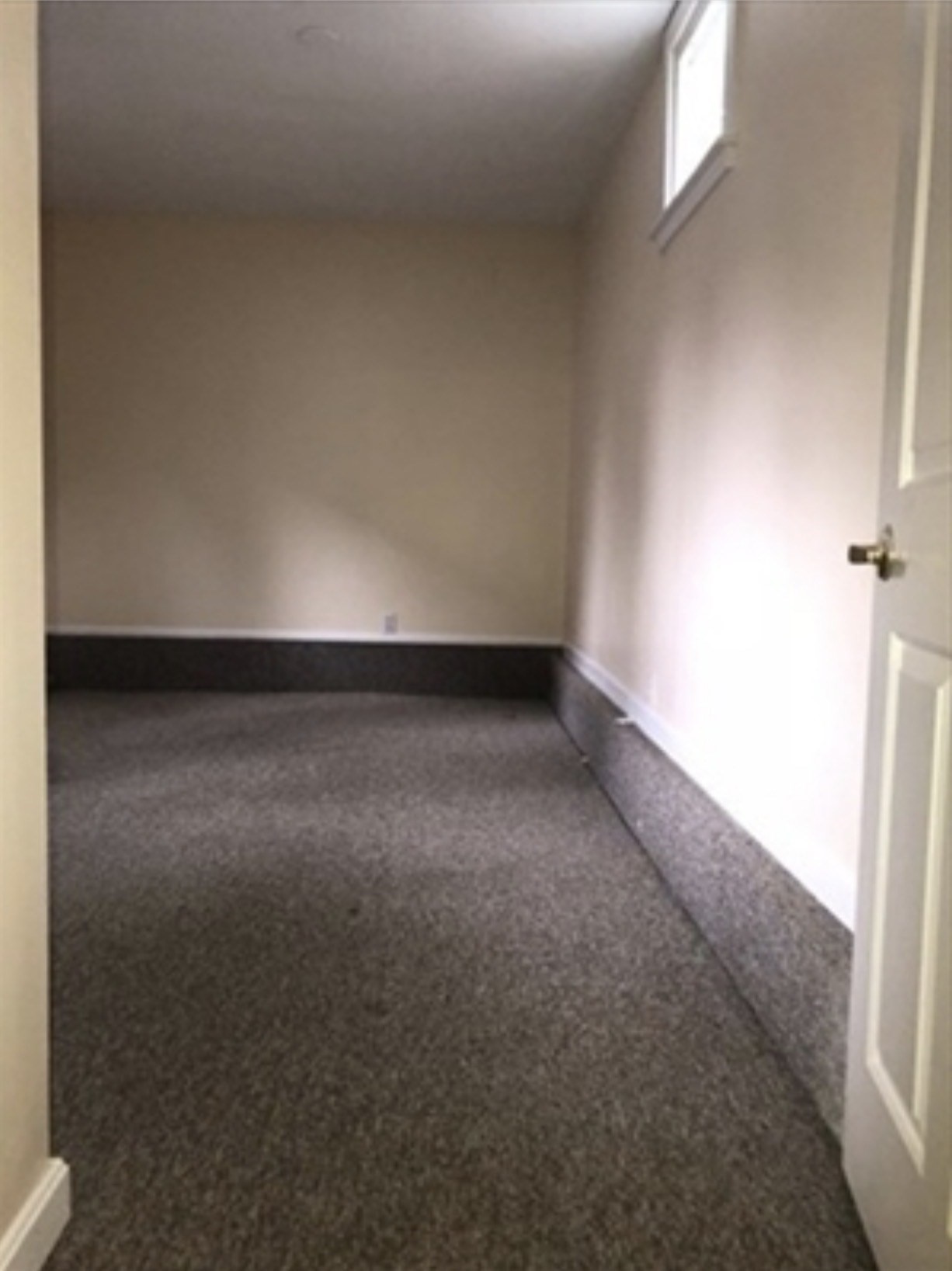 161 Burrill St Property Photo 7