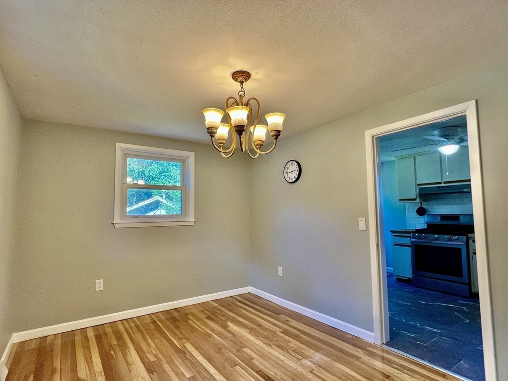 9 Champlain Dr. Property Photo 12