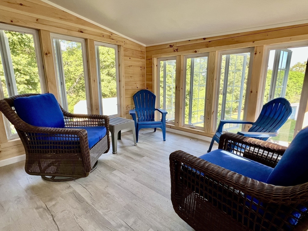 9 Champlain Dr. Property Photo 14