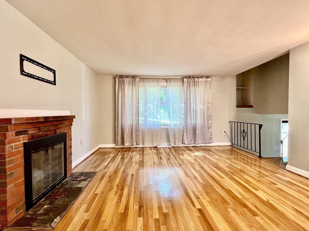 9 Champlain Dr. Property Photo 17