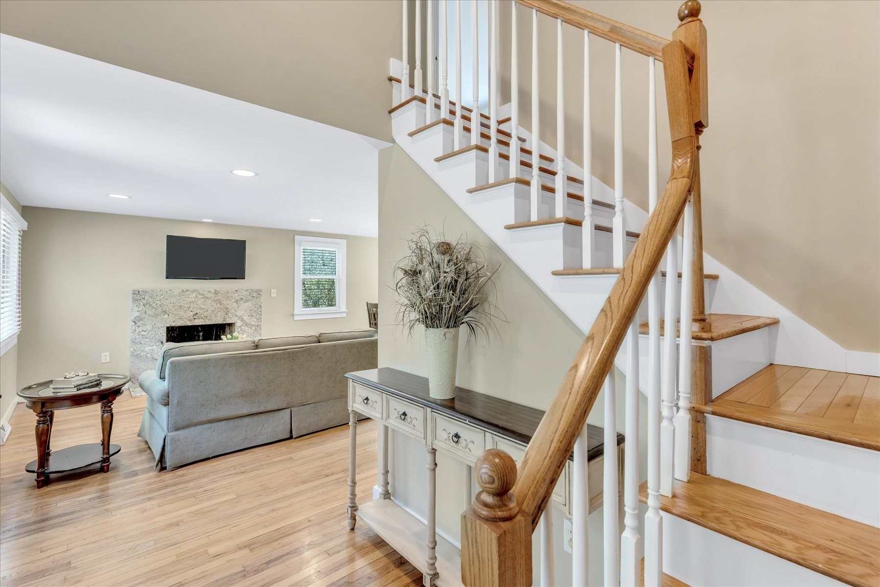 1 Thorwald Dr Property Photo 3