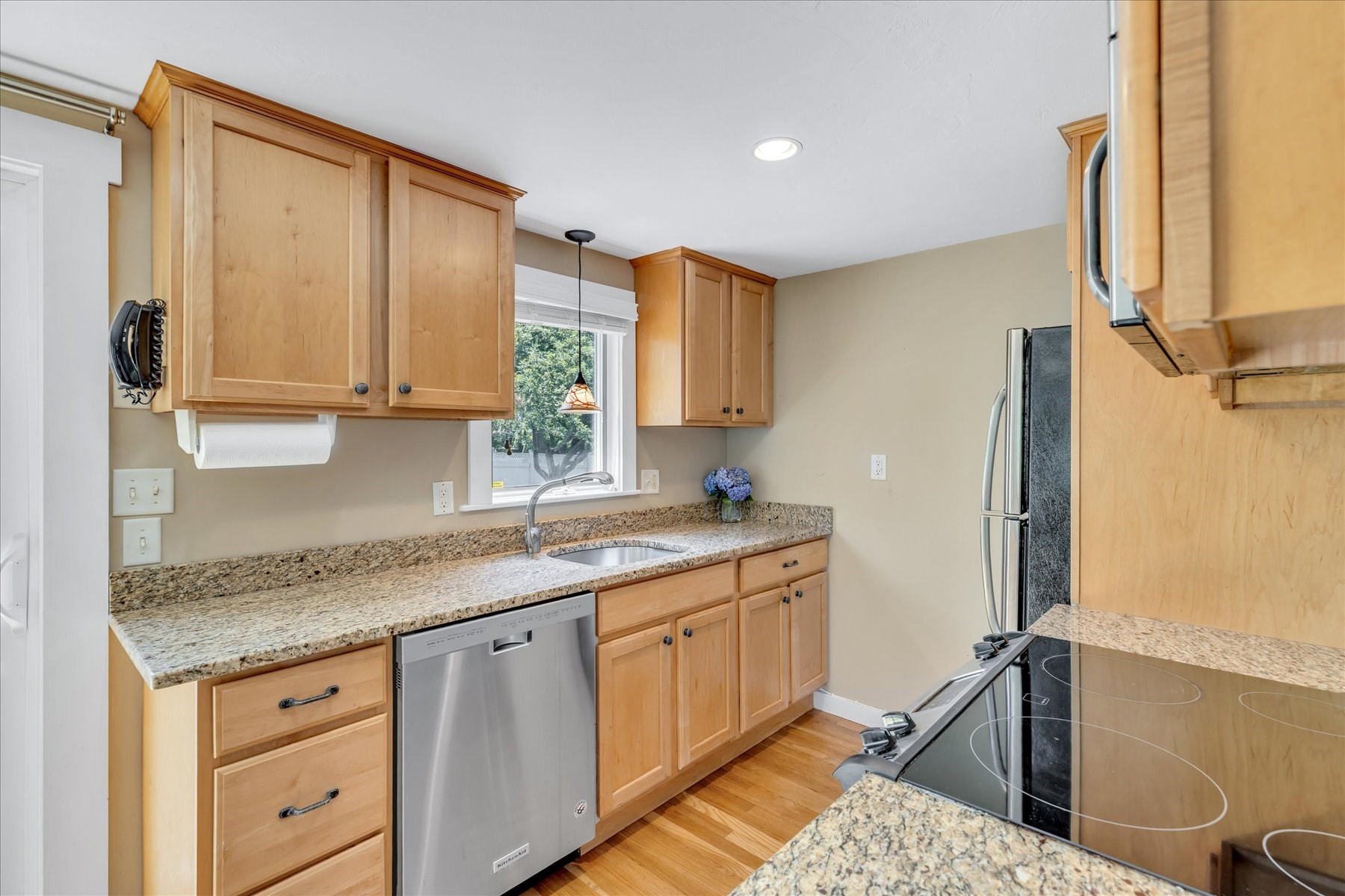 1 Thorwald Dr Property Photo 10