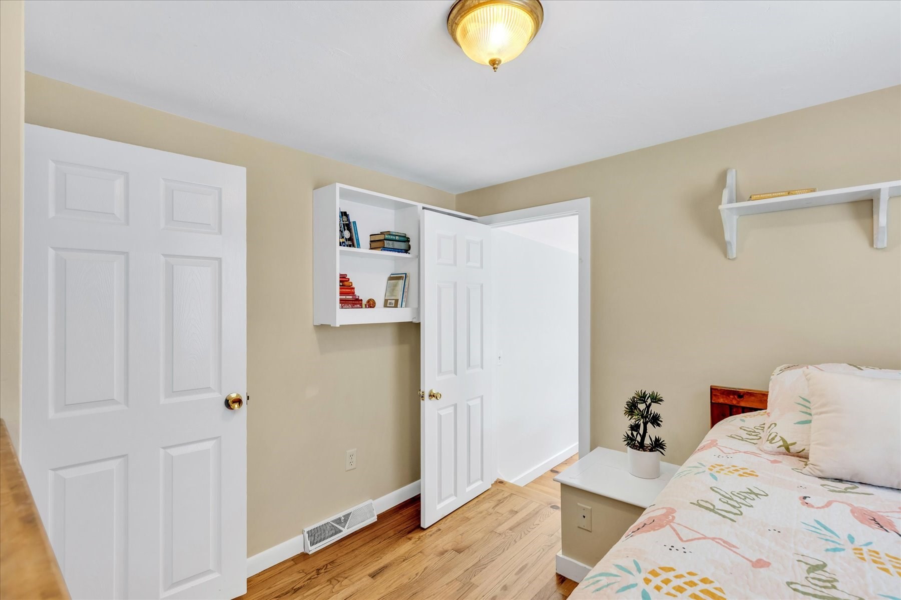 1 Thorwald Dr Property Photo 16