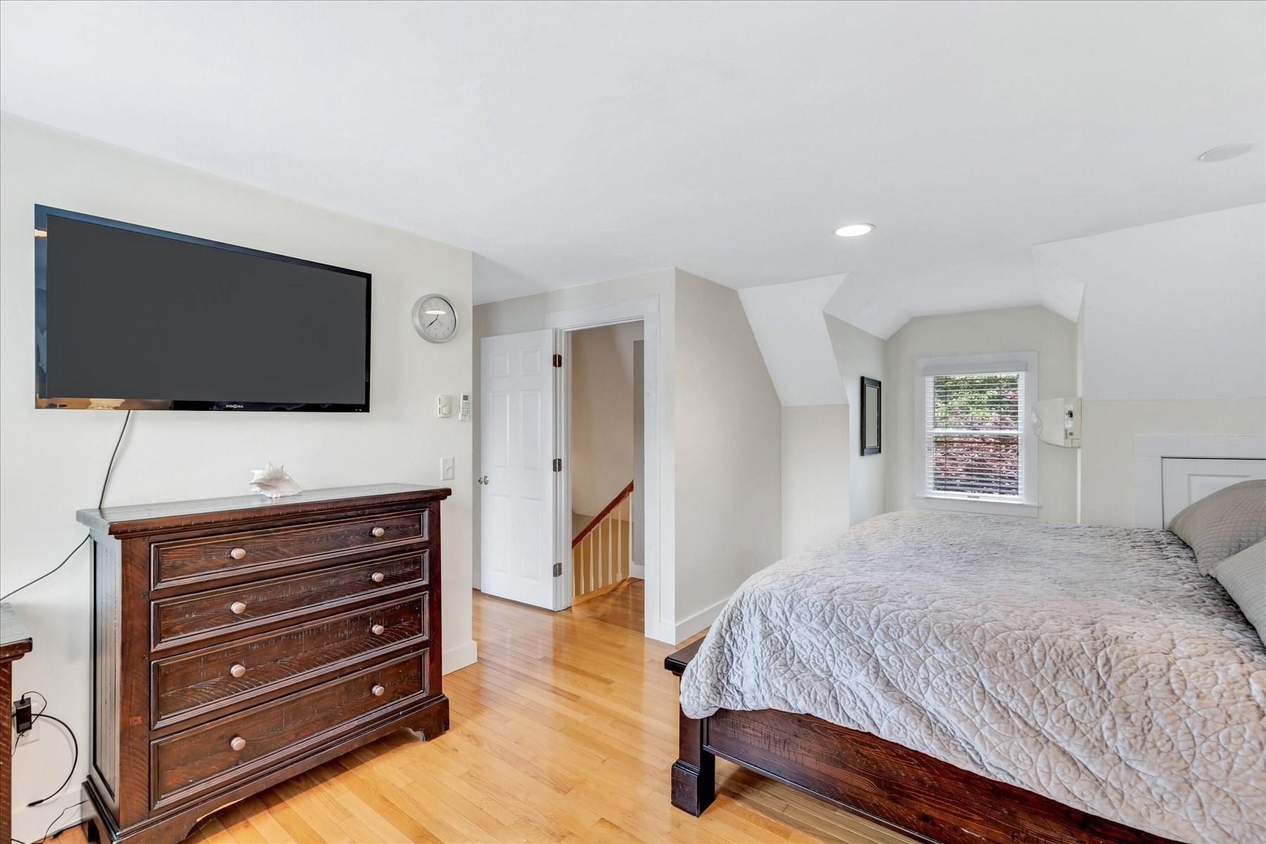 1 Thorwald Dr Property Photo 19