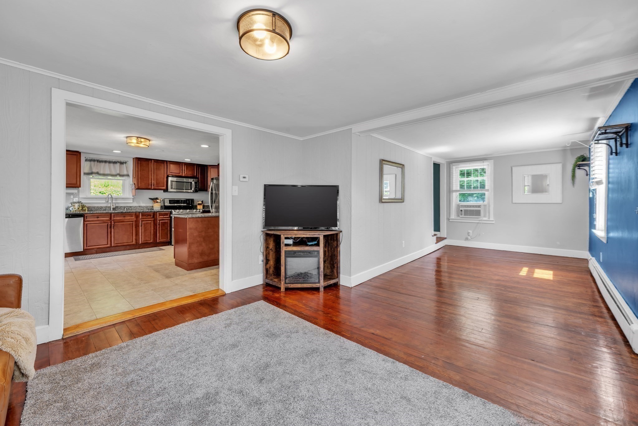 6 Belanger Ave Property Photo 11