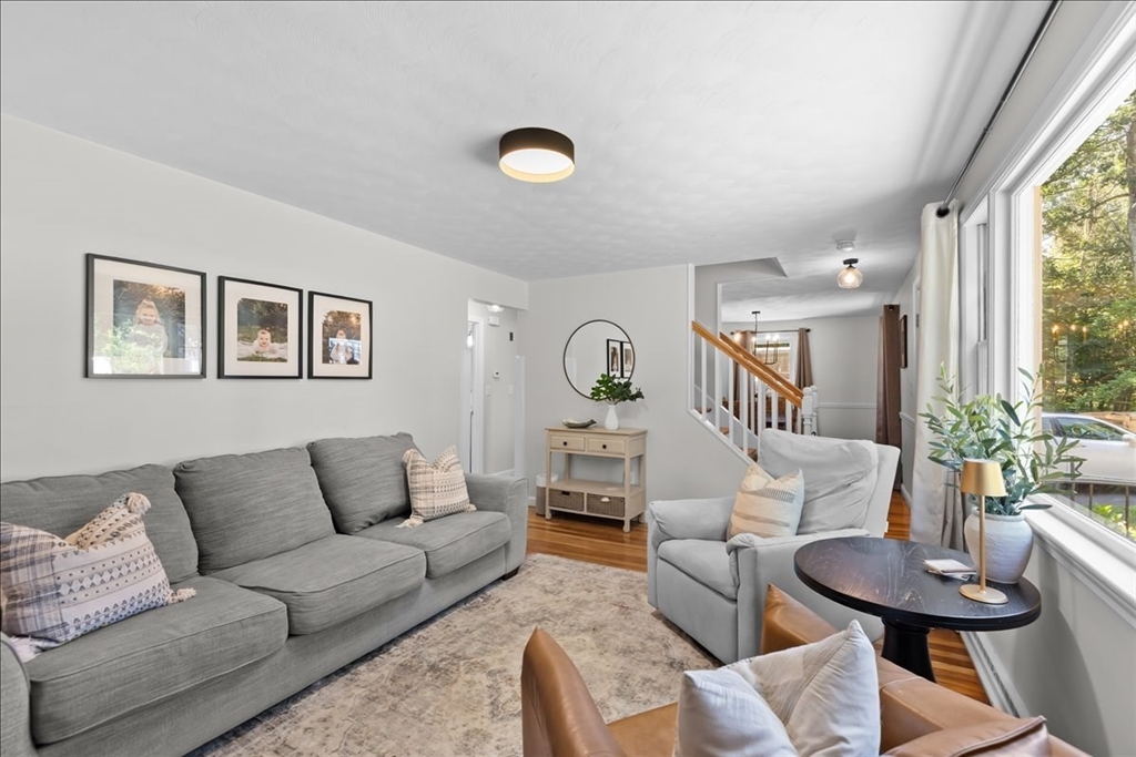 30 Chestnut St Property Photo 11