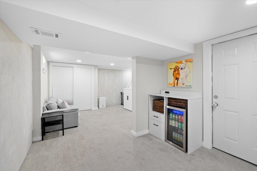 30 Chestnut St Property Photo 37