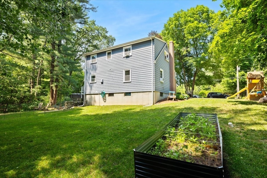 30 Chestnut St Property Photo 40