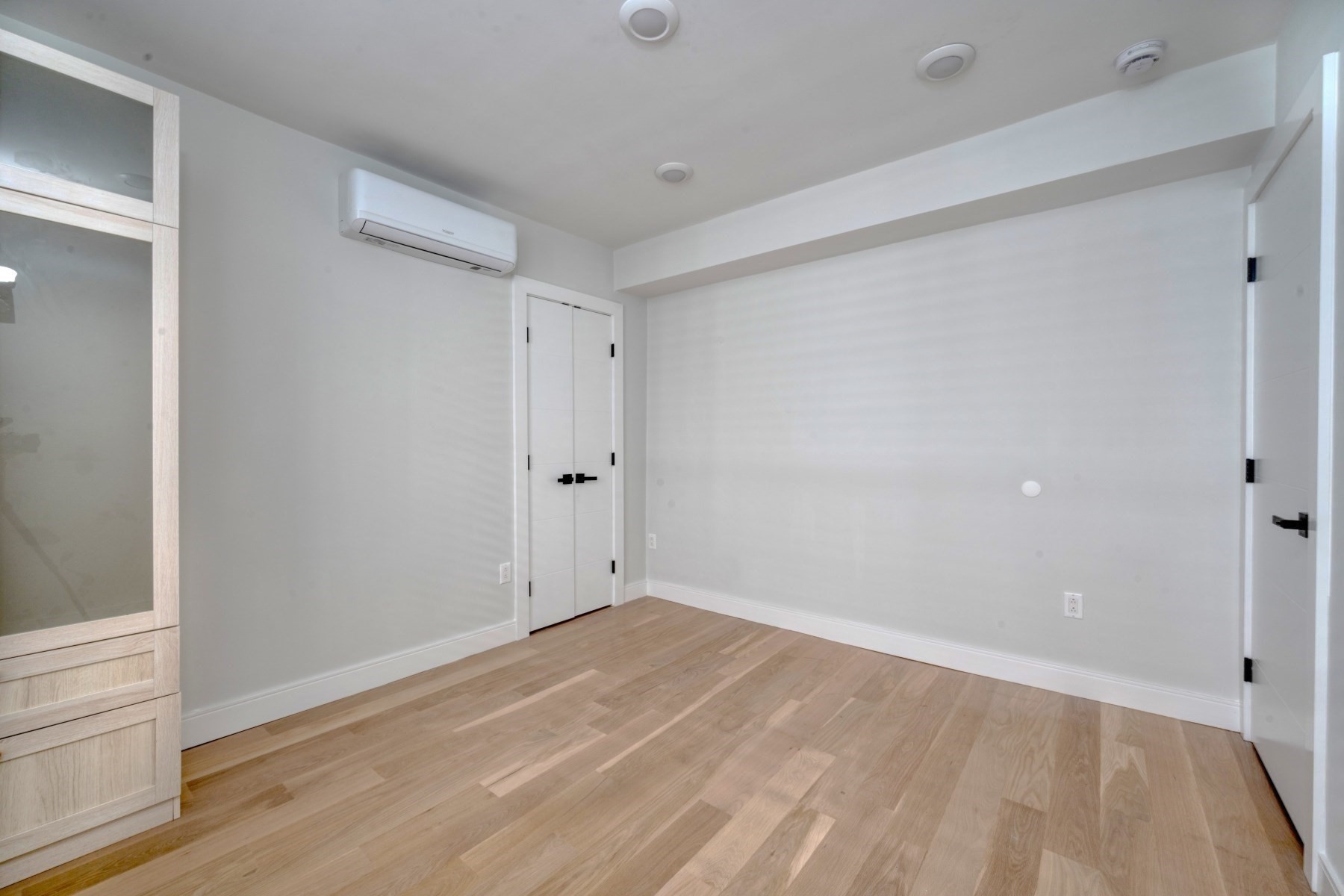 103 Dorchester St # 1 Property Photo 10