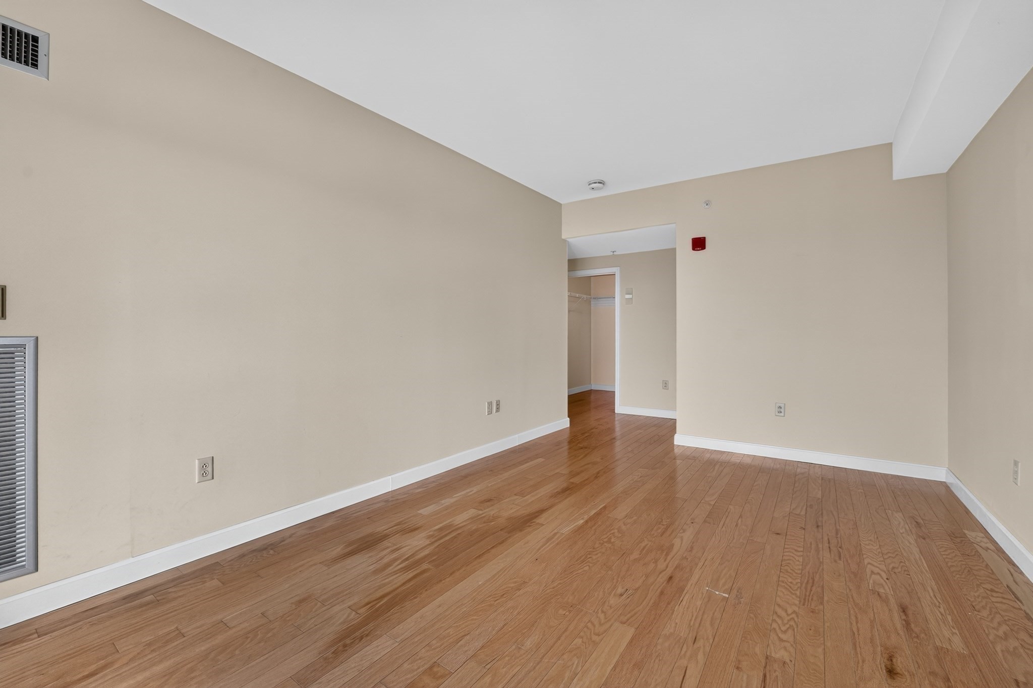 1 Nassau # 1607 Property Photo 6