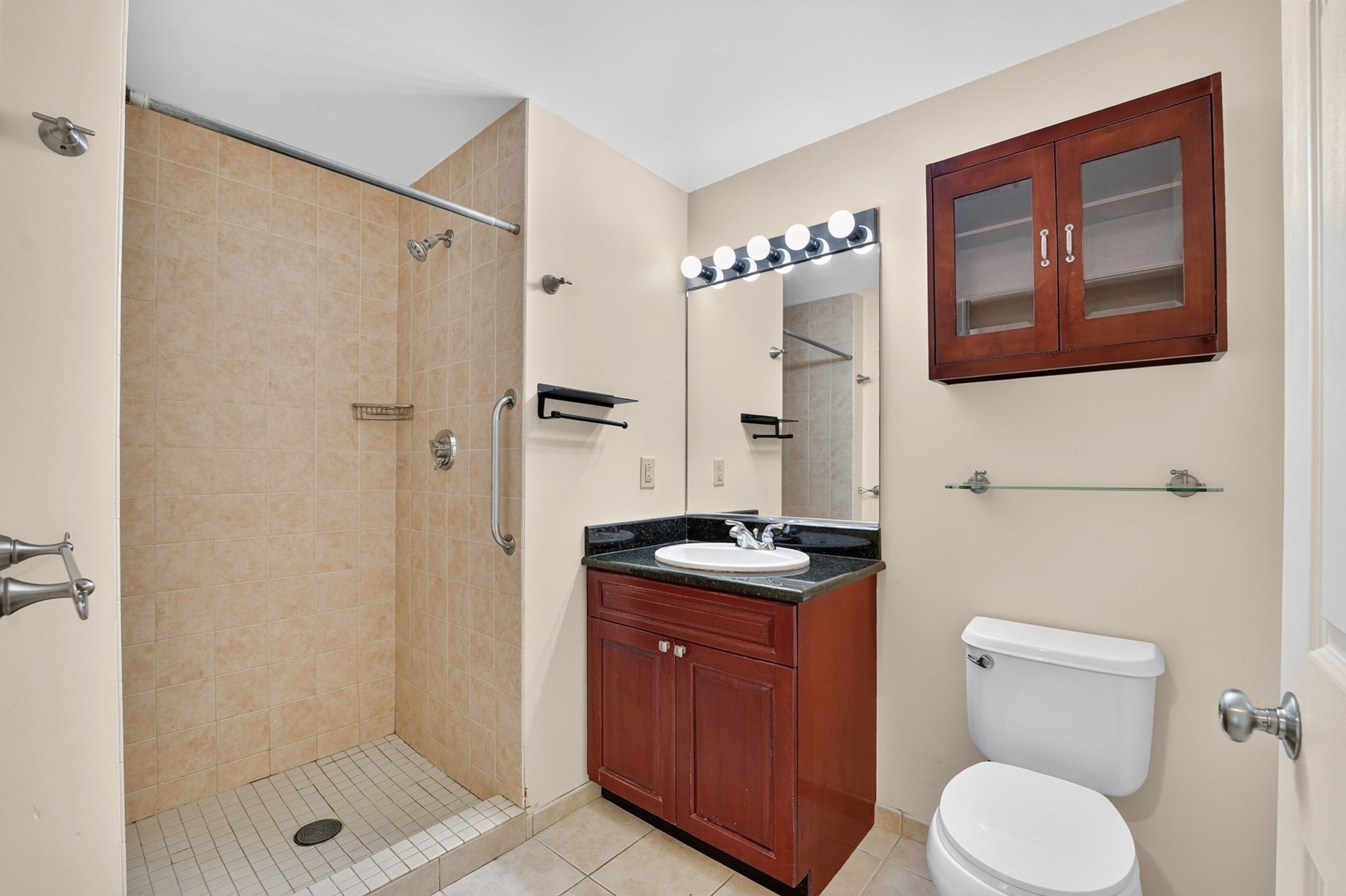 1 Nassau # 1607 Property Photo 11