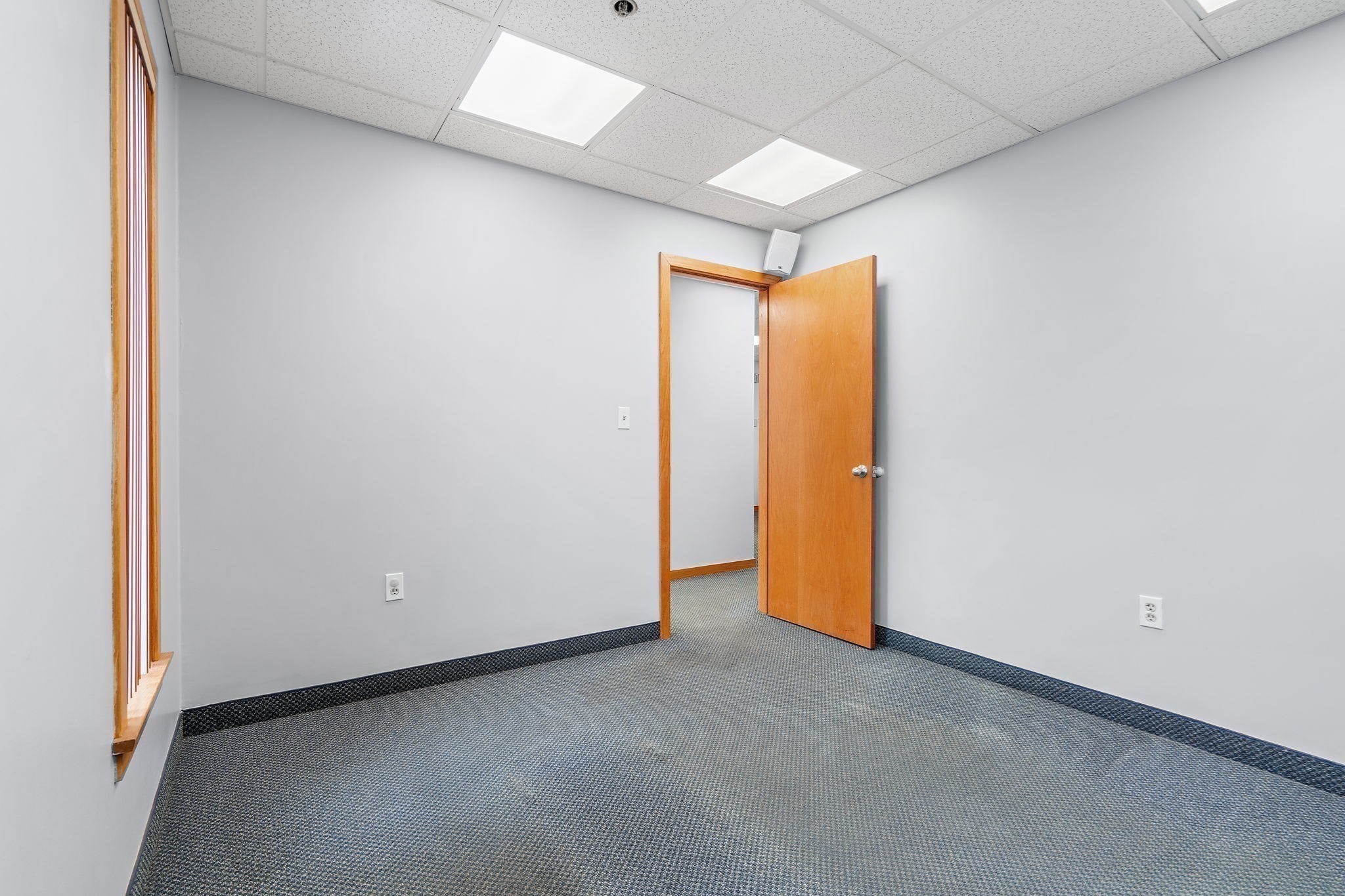 323 Boston Post Rd # 2a Property Photo 6