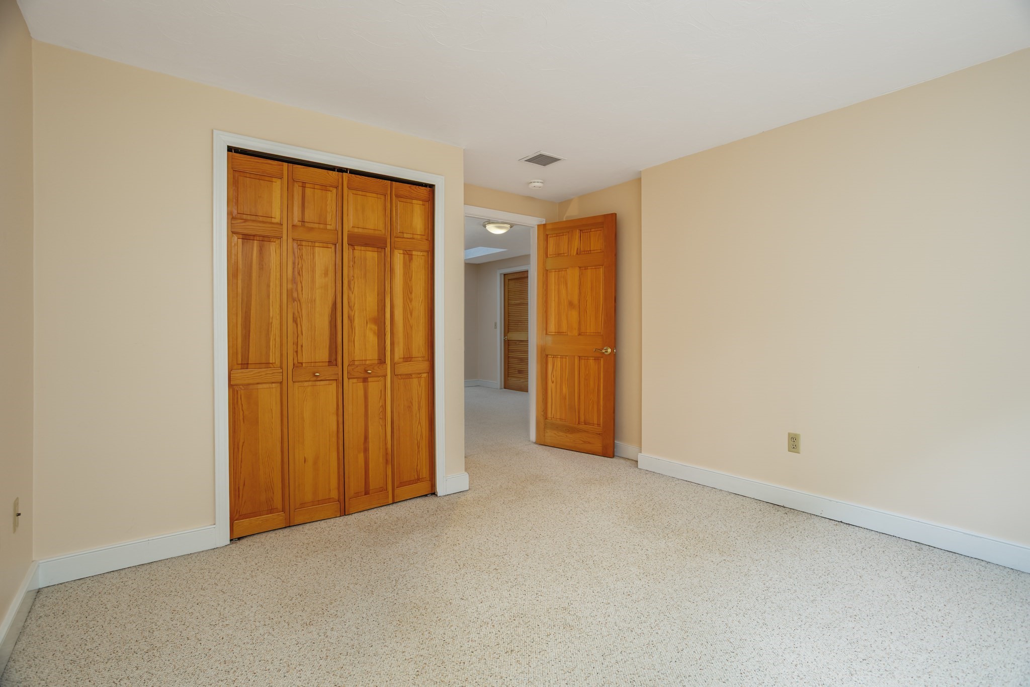 212 Ridgefield Cir # 212b Property Photo 36