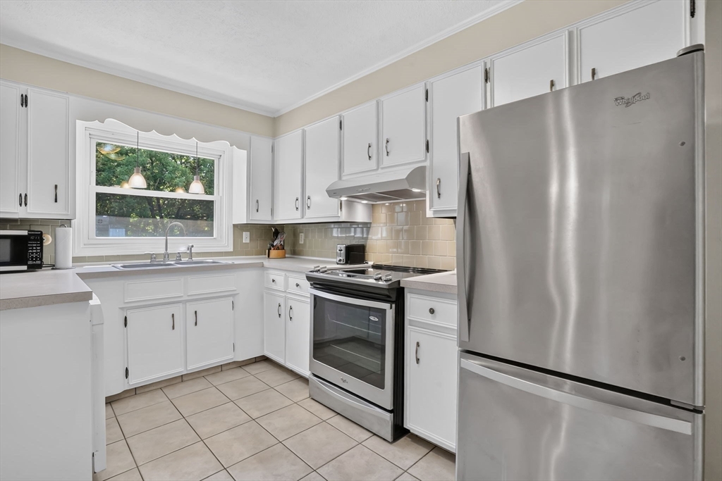 11 Juniper Hill Rd Property Photo 15