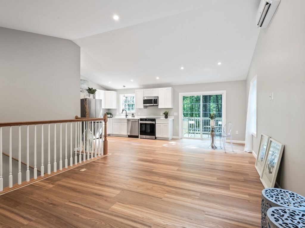 87 Murray Rd Property Photo 6