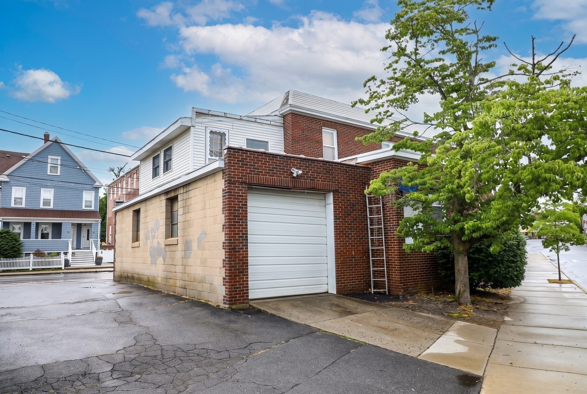 1 Sprague St Property Photo 40