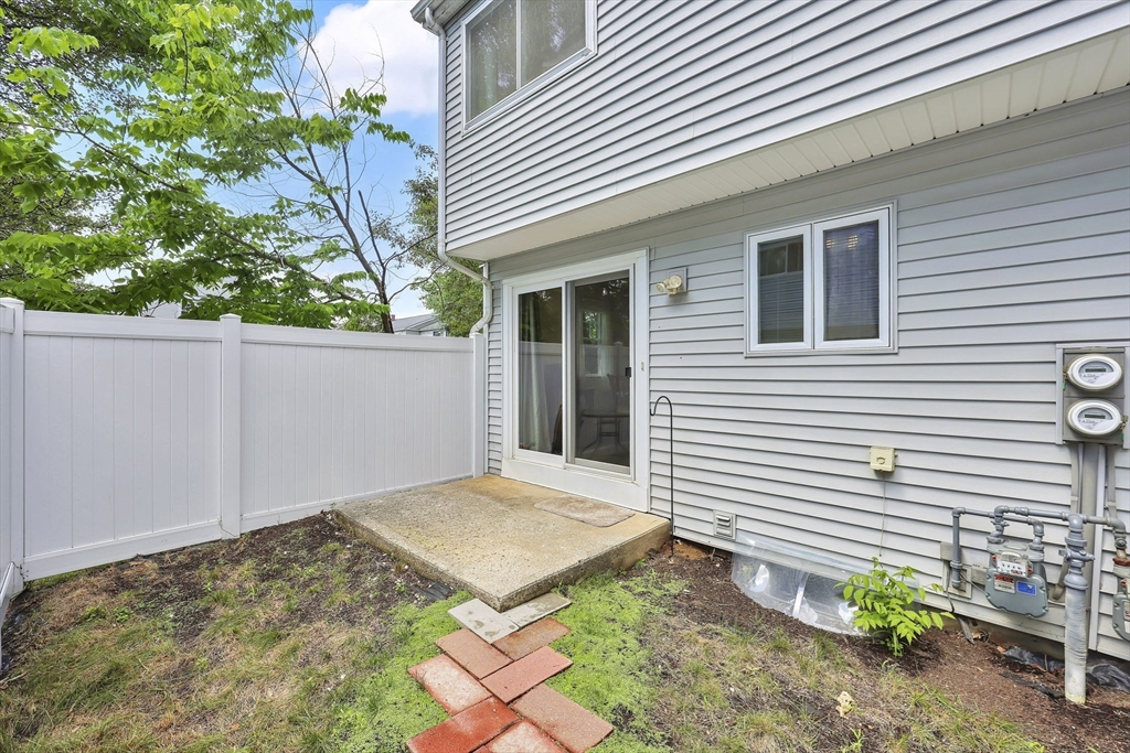 49 Sheri Ln # 49 Property Photo 13