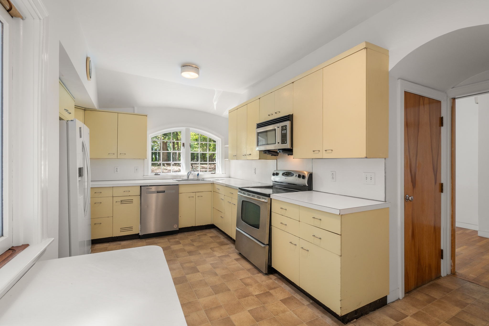 136 Dudley Rd Property Photo 13