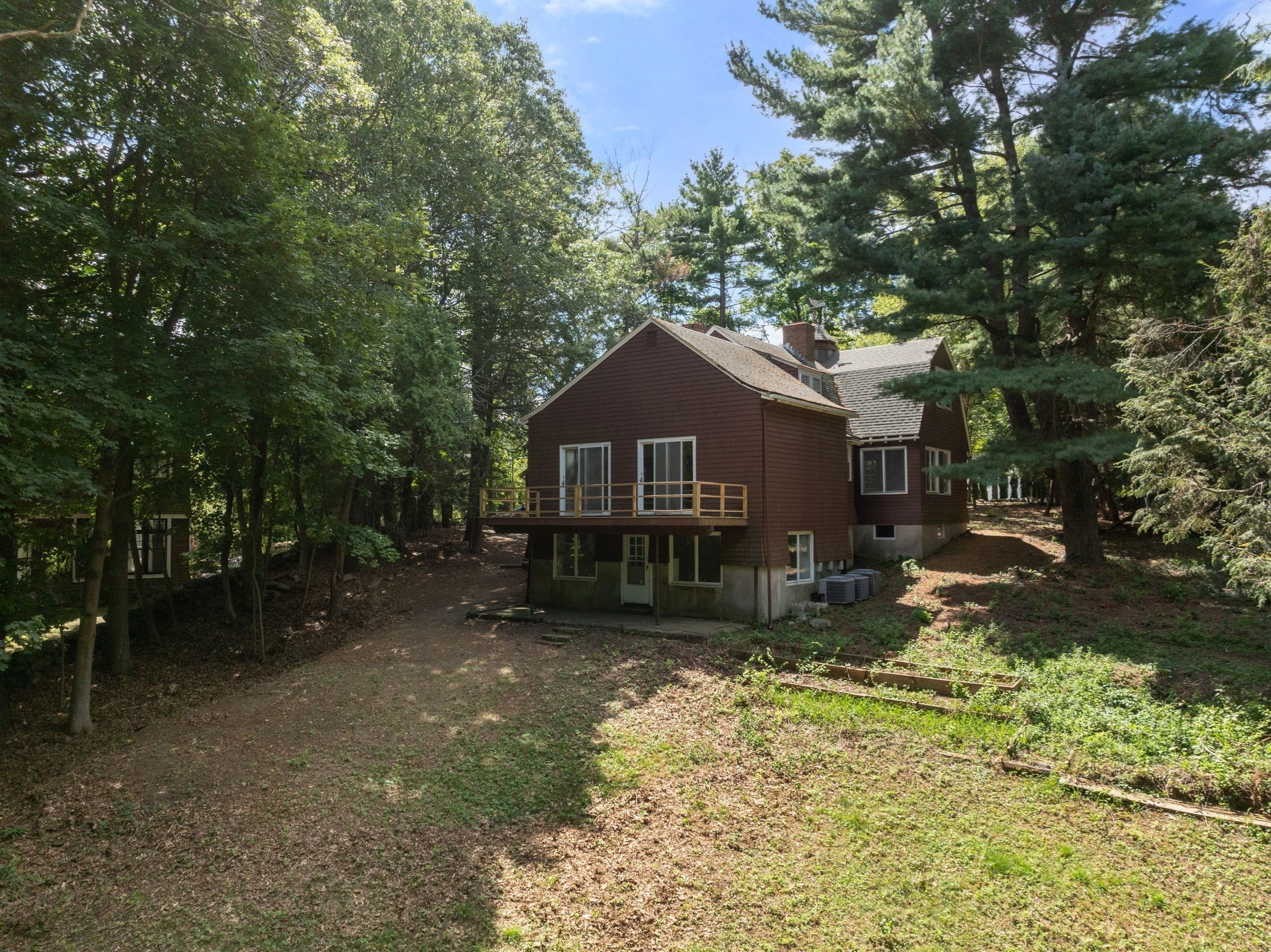 136 Dudley Rd Property Photo 22