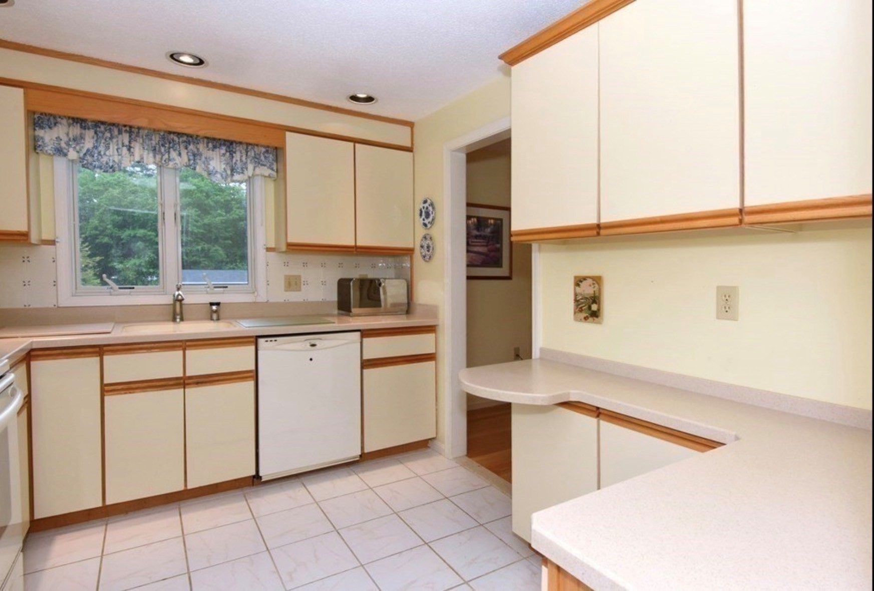 191 Brickett Hill Circle # 191 Property Photo 4