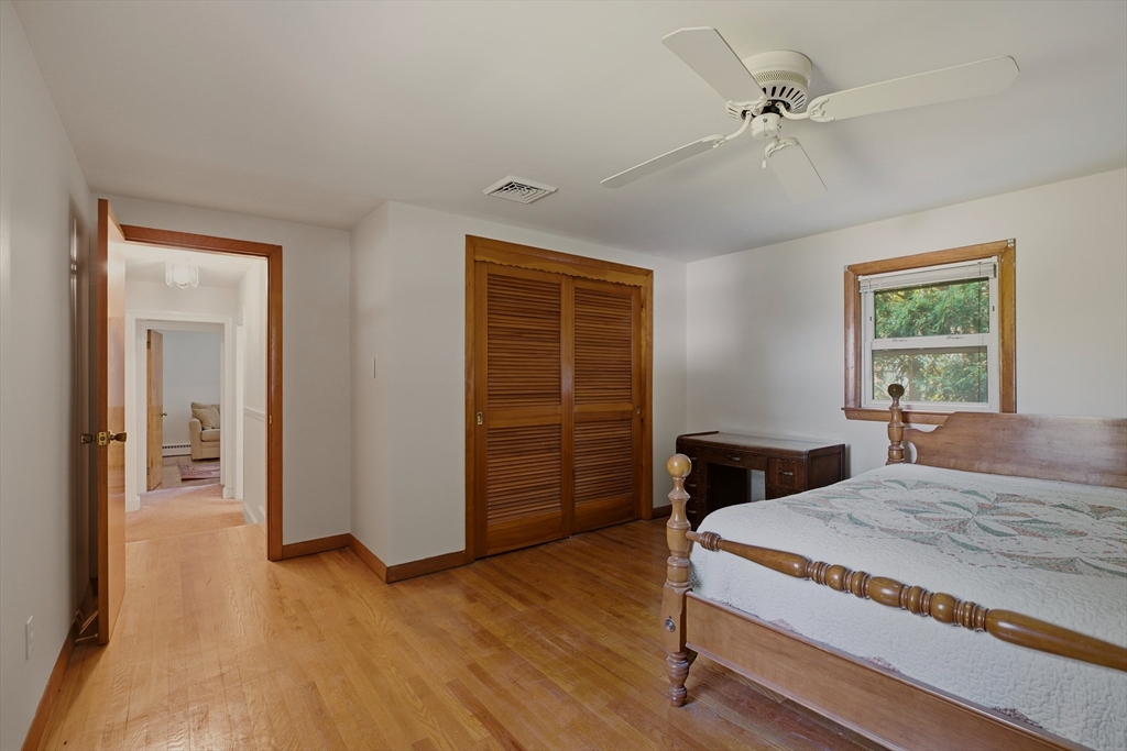 1443 Bedford St Property Photo 28