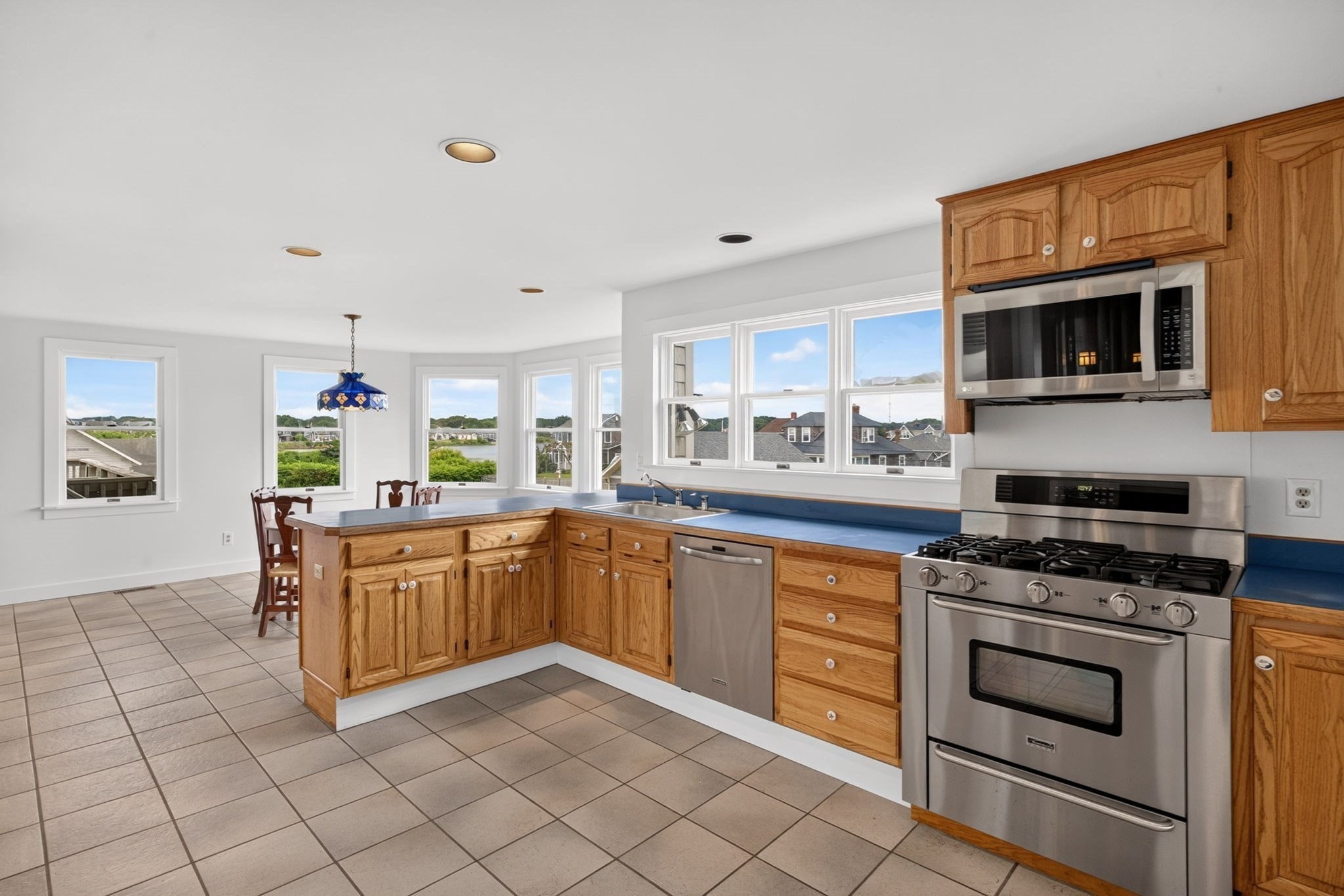 70 Menauhant Property Photo 14