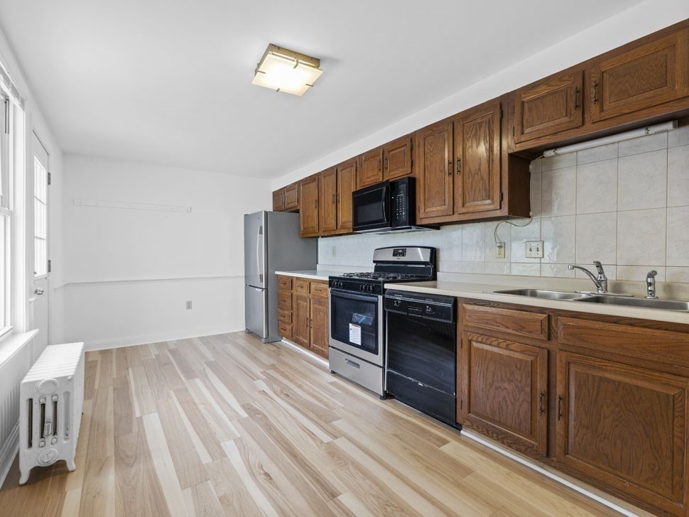 86 California St # 86 Property Photo 4